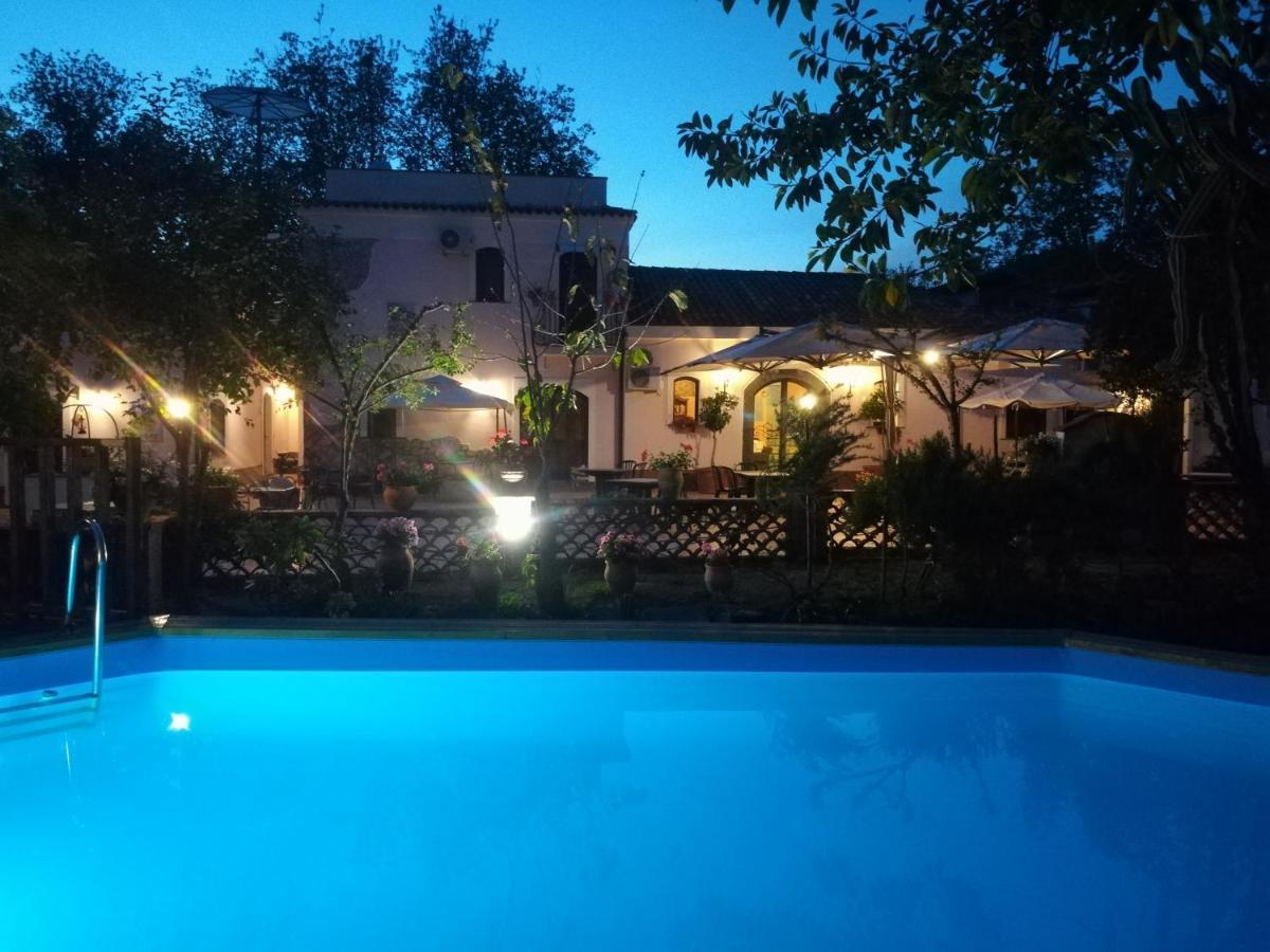 Agriturismo Terrenia Villa Trappitello Buitenkant foto